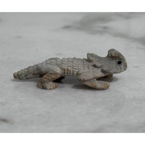 Zuni Fabian Cheama Signed Horned Toad Fetish Stone - Picture 4 of 14